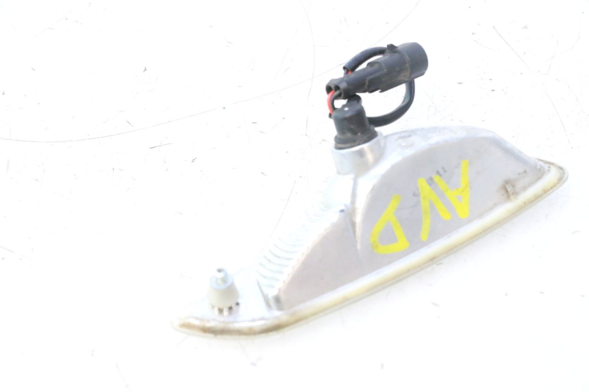 photo de CLIGNOTANTE ANTERIORE DESTRA PIAGGIO VESPA PRIMAVERA 2T 50 (2013 - 2018) - Altra angolazione
