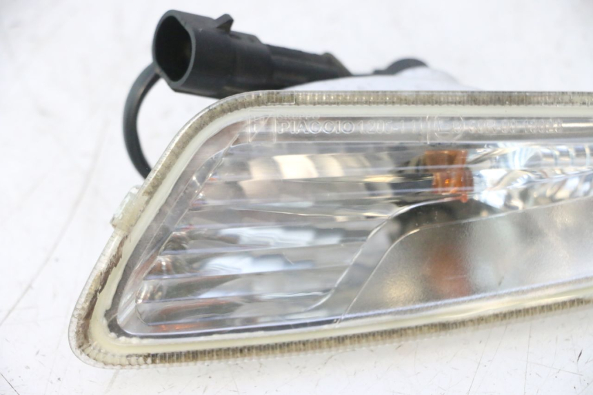 photo de CLIGNOTANTE ANTERIORE DESTRA PIAGGIO VESPA PRIMAVERA 2T 50 (2013 - 2018) - Ricambio usato controllato