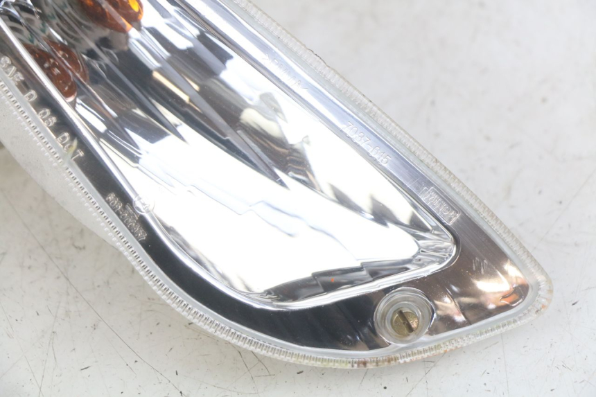 photo de CLIGNOTANTE ANTERIORE DESTRA PIAGGIO VESPA S 2T 50 (2007 - 2014) - Dettaglio del componente