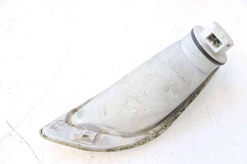 photo de CLIGNOTANTE ANTERIORE DESTRA PIAGGIO VESPA S 2T 50 (2007 - 2014) - Stato della superficie e materiale