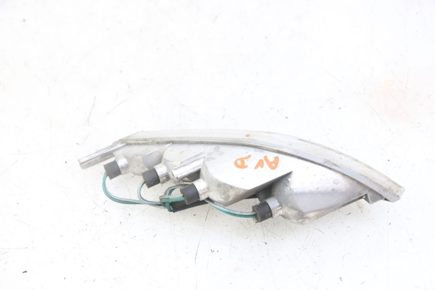 photo de FRECCE DESTRA ANTERIORE PEUGEOT VIVACITY NEW 4T 50 (2008 - 2017) - Altra angolazione