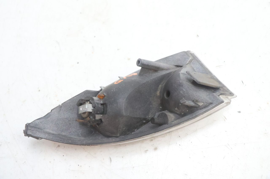 photo de FRECCE DESTRA ANTERIORE PEUGEOT VIVACITY 100 (1999 - 2008) - Primo piano tecnico