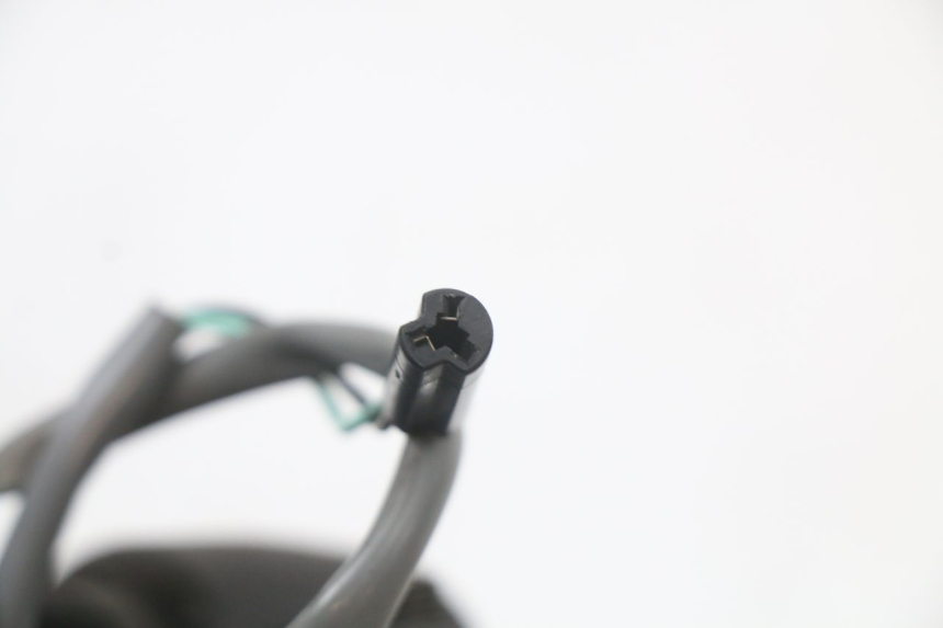 photo de FRECCE DESTRA ANTERIORE SUZUKI VL INTRUDER 125 (2004 - 2007) - Dettagli dei punti di fissaggio