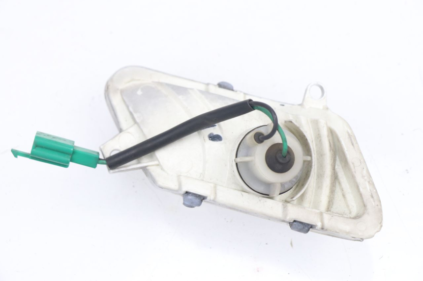 photo de CLIGNOTANTE ANTERIORE DESTRA YAMAHA XMAX X-MAX 125 (2006 - 2009) - Zoom sullo stato d'uso