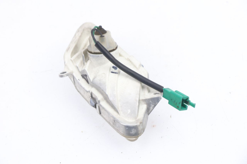 photo de CLIGNOTANTE ANTERIORE DESTRA YAMAHA XMAX X-MAX 125 (2006 - 2009) - Primo piano tecnico