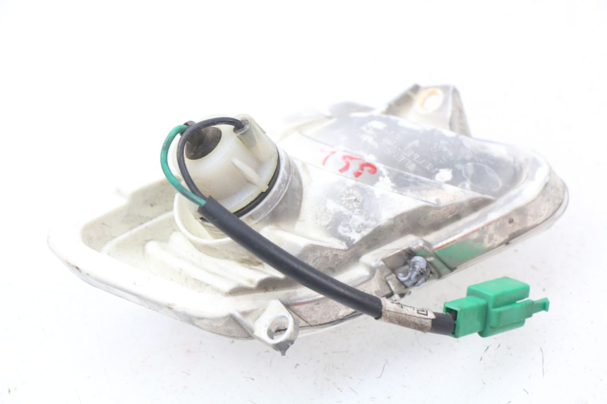 photo de CLIGNOTANTE ANTERIORE DESTRA YAMAHA XMAX X-MAX 125 (2006 - 2009) - Primo piano tecnico