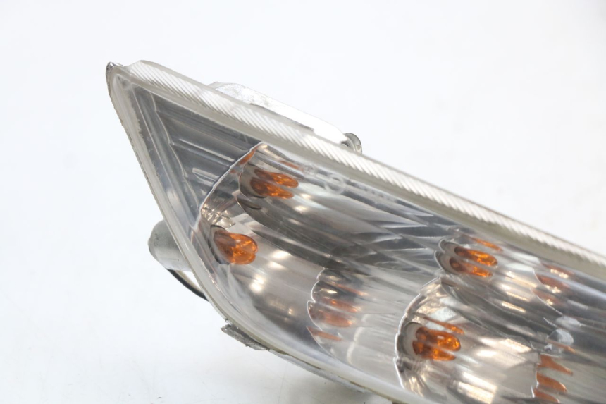 photo de CLIGNOTANTE ANTERIORE DESTRA PIAGGIO X8 125 (2004 - 2007) - Dettaglio del componente