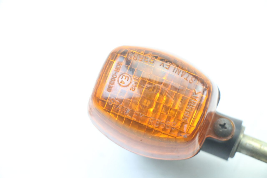 photo de FRECCE DESTRA ANTERIORE YAMAHA SR 125 (1982 - 2003) - Zoom sullo stato d'uso