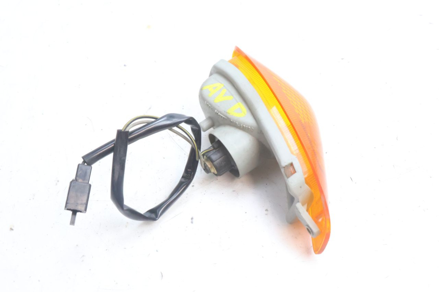 photo de FANALE ANTERIORE DESTRO KAWASAKI ZZR 600 (1995 - 2004) - Vista d'insieme del prodotto
