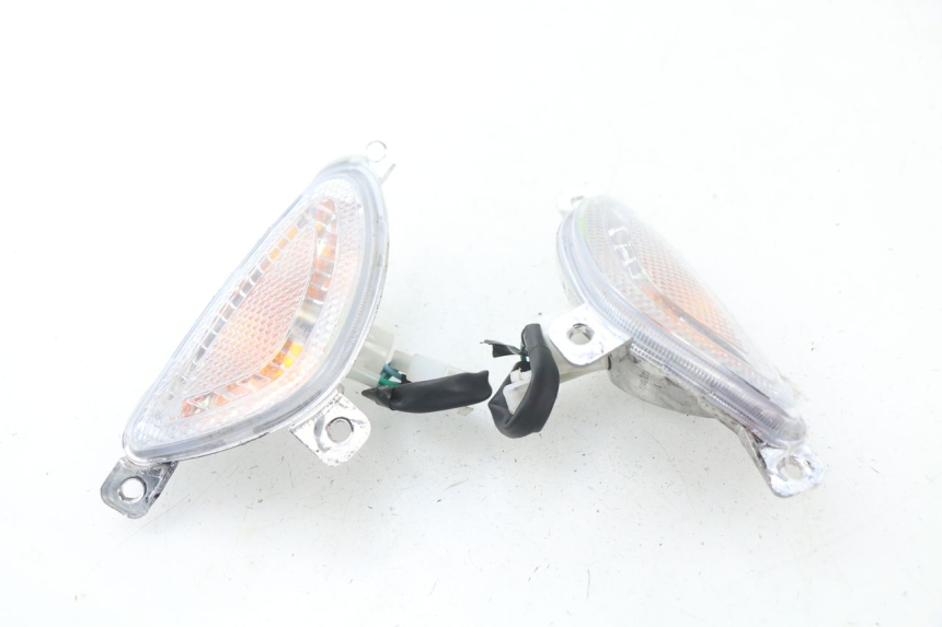 photo de FANALE ANTERIORE RIDE E1 1 (2014 - 2022) - Primo piano tecnico