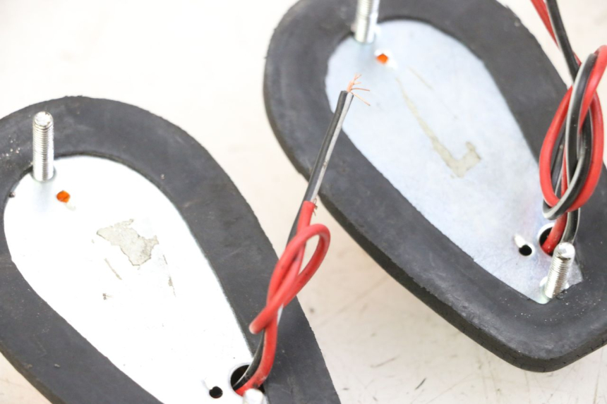 photo de FRECCE ANTERIORE YAMAHA FJ 36Y 1100 (1984 - 1985) - Zoom sullo stato d'uso