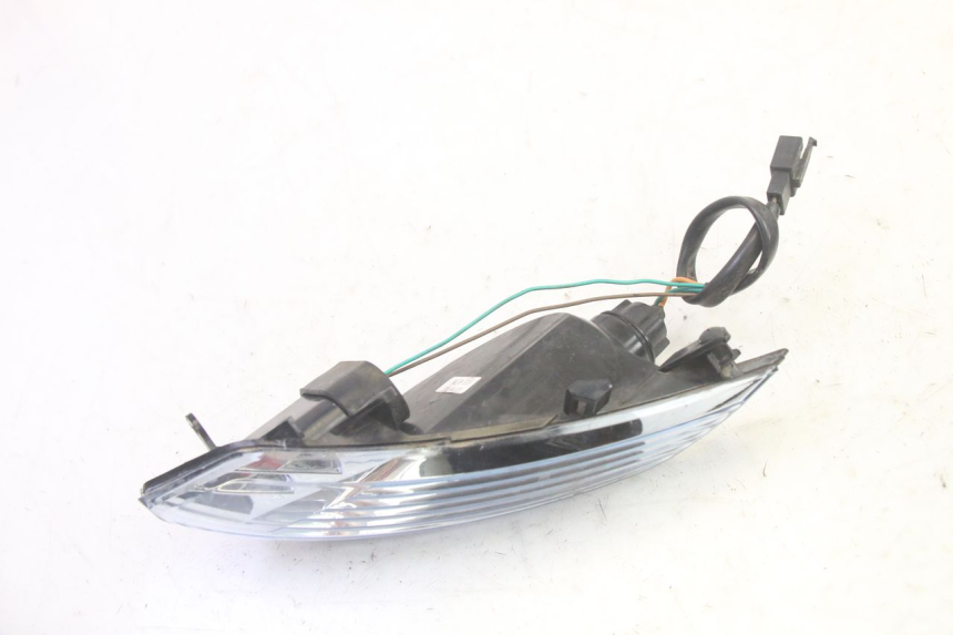 photo de CLIGNOTANTE ANTERIORE SINISTRA KYMCO AGILITY 16+ 4T 50 (2018 - 2023) - Dettaglio del componente