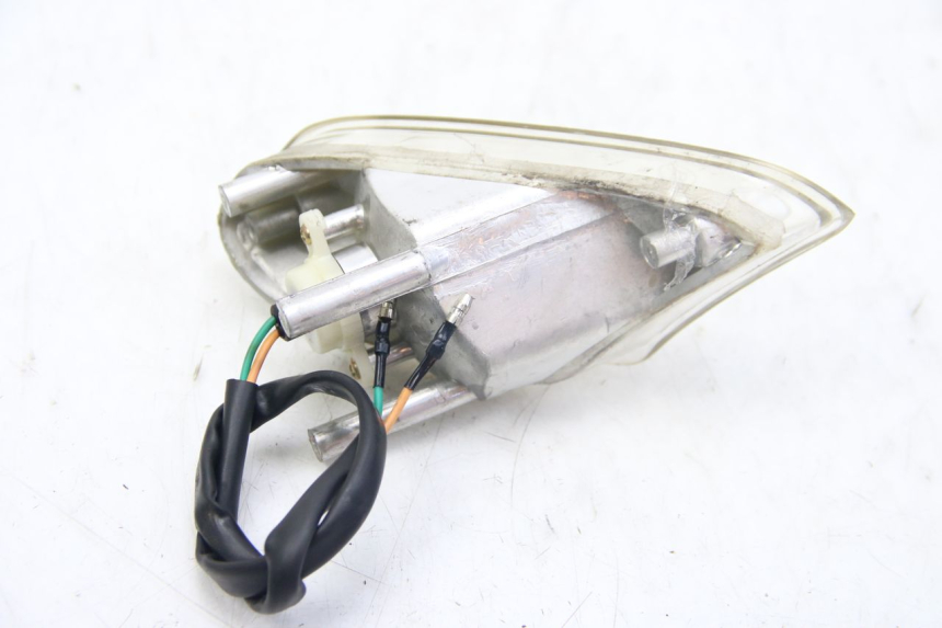 photo de CLIGNOTANTE ANTERIORE SINISTRA KYMCO AGILITY 4T 50 (2005 - 2018) - Altra angolazione