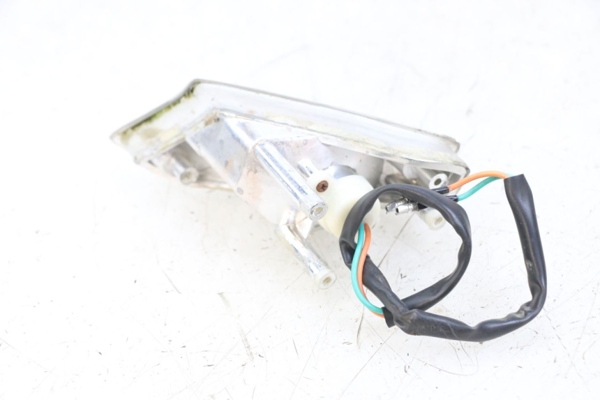 photo de CLIGNOTANTE ANTERIORE SINISTRA KYMCO AGILITY 4T 50 (2018 - 2022) - Primo piano tecnico