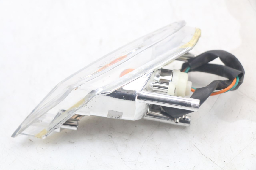 photo de CLIGNOTANTE ANTERIORE SINISTRA KYMCO AGILITY 4T 50 (2018 - 2022) - Primo piano tecnico