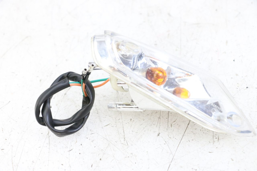 photo de CLIGNOTANTE ANTERIORE SINISTRA KYMCO AGILITY 4T 50 (2018 - 2022) - Dettagli dei punti di fissaggio