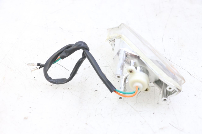 photo de CLIGNOTANTE ANTERIORE SINISTRA KYMCO AGILITY 4T 50 (2018 - 2022) - Dettaglio del componente