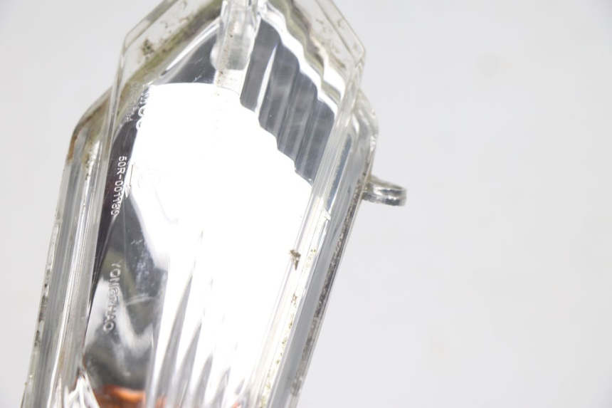 photo de FRECCE SINISTRO ANTERIORE KYMCO AGILITY CITY 50 (2008 - 2016) - Dettagli dei punti di fissaggio