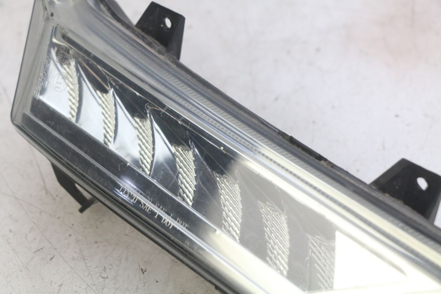 photo de CLIGNOTANTE ANTERIORE SINISTRA NECO ALEXONE 125 (2017 - 2024) - Zoom sullo stato d'uso