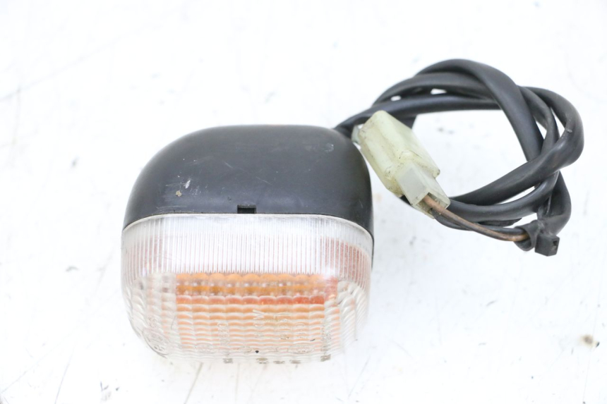 photo de FRECCE SINISTRO ANTERIORE MBK BOOSTER SPIRIT NAKED 50 (2004 - 2017) - Primo piano tecnico