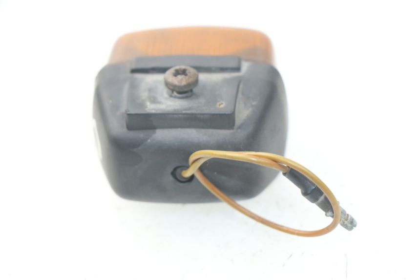 photo de FANALE ANTERIORE SINISTRO YAMAHA BW'S 50 (1999 - 2003) - Primo piano tecnico