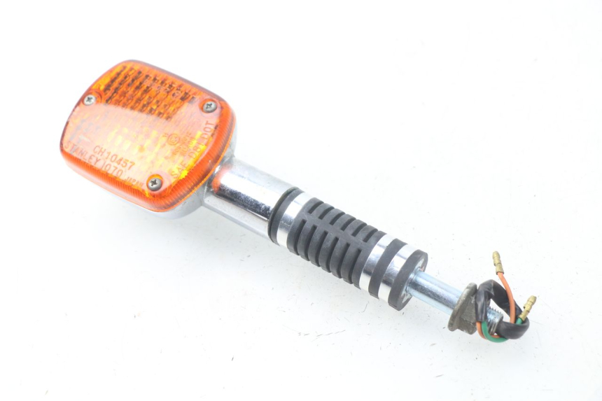 photo de CLIGNOTANTE ANTERIORE SINISTRA HONDA CA REBEL 125 (1995 - 2001) - Zoom sullo stato d'uso