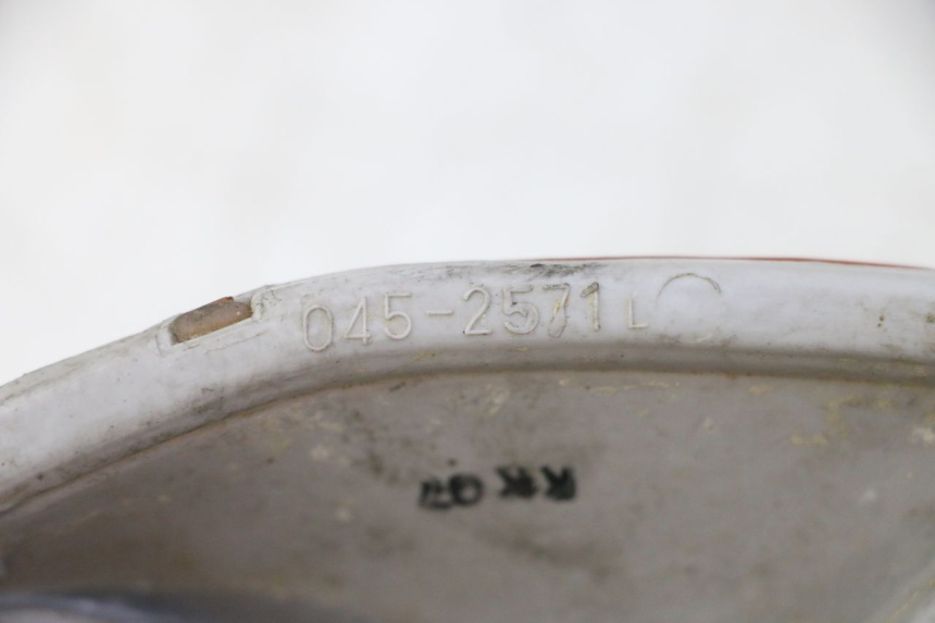 photo de FRECCE SINISTRO ANTERIORE HONDA CBR F SC25 1000 (1989 - 1992) - Primo piano tecnico