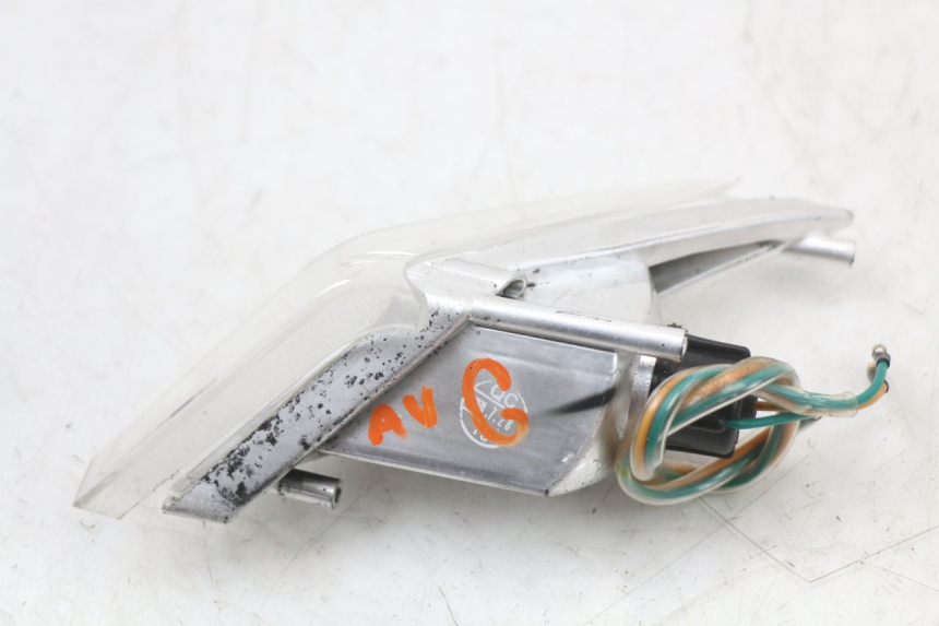 photo de CLIGNOTANTE ANTERIORE SINISTRA SYM CROX 4T 50 (2016 - 2023) - Primo piano tecnico