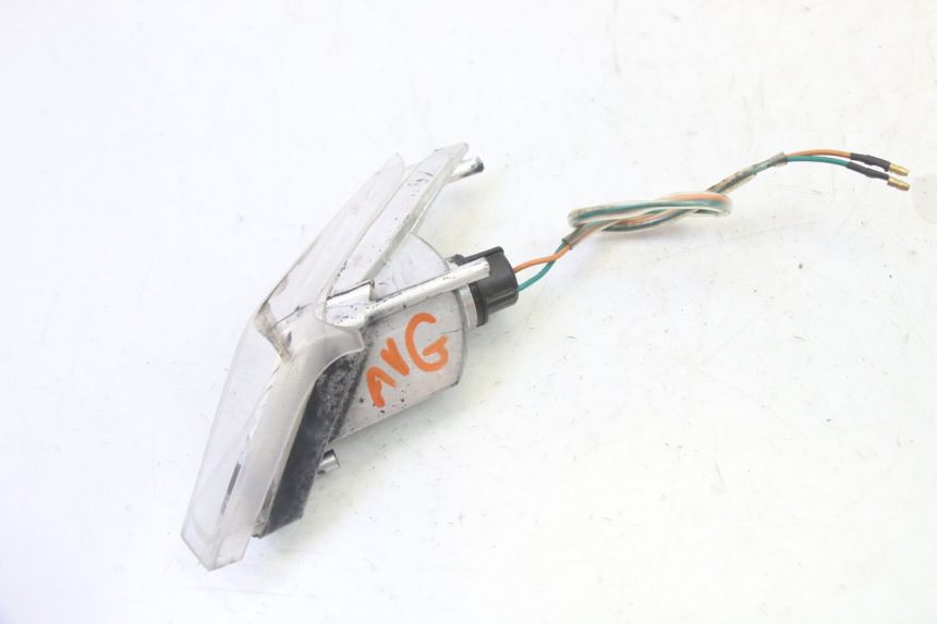 photo de CLIGNOTANTE ANTERIORE SINISTRA SYM CROX 4T 50 (2016 - 2023) - Primo piano tecnico