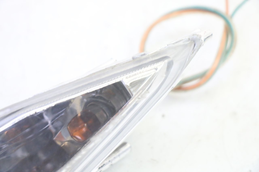 photo de CLIGNOTANTE ANTERIORE SINISTRA SYM CROX 4T 50 (2016 - 2023) - Zoom sullo stato d'uso