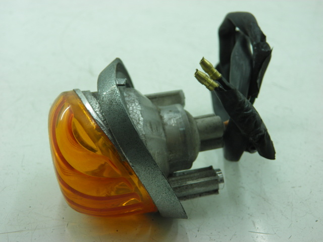 photo de FANALE ANTERIORE SINISTRO DAELIM BESBI 125 (2007 - 2008) - Vista principale