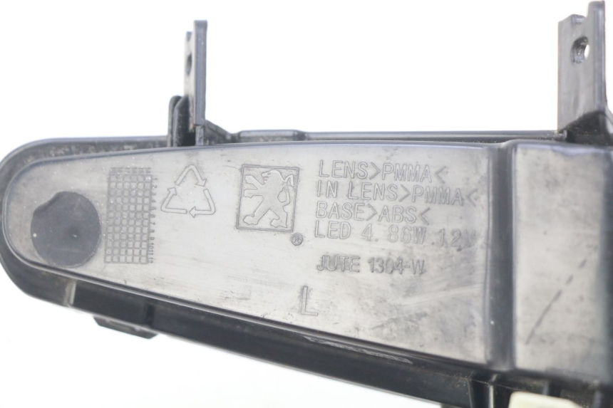photo de CLIGNOTANTE ANTERIORE SINISTRA PEUGEOT DJANGO 2T 50 (2014 - 2019) - Dettaglio del componente