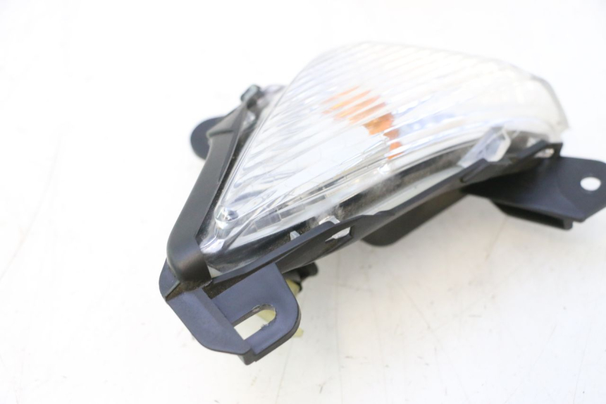 photo de FANALE ANTERIORE SINISTRO KAWASAKI ER-6 ER6 N 650 (2005 - 2009) - Dettagli dei punti di fissaggio