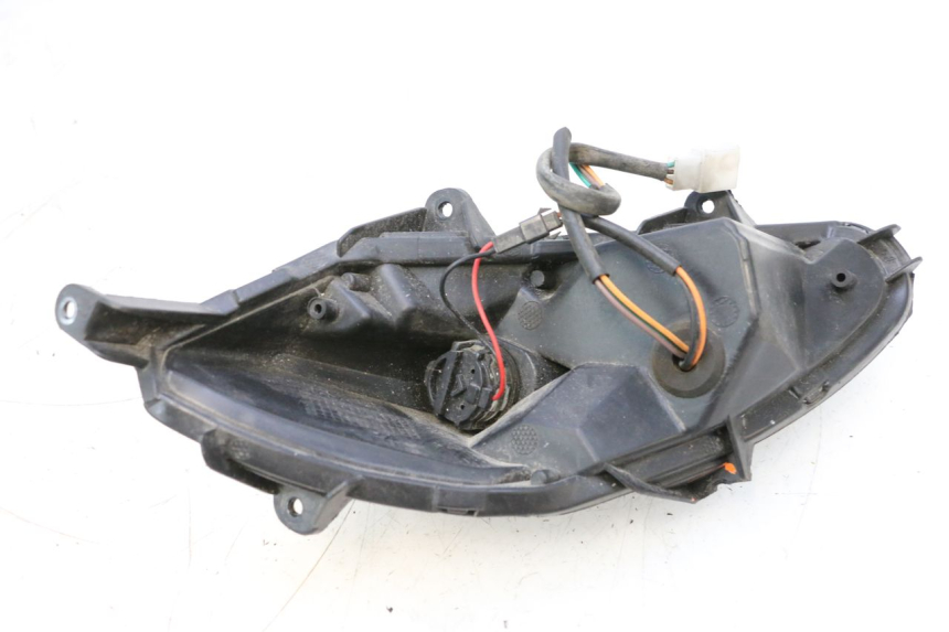 photo de CLIGNOTANTE ANTERIORE SINISTRA JM MOTORS EVOLIS 4T 50 (2018 - 2022) - Dettagli dei punti di fissaggio