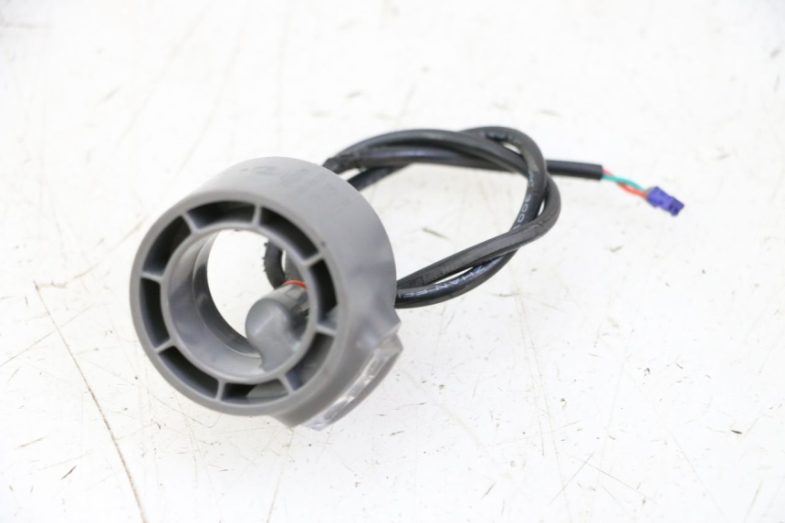 photo de FRECCIA ANTERIORE SINISTRA SEGWAY NINEBOT F65I 1 - Dettaglio del componente