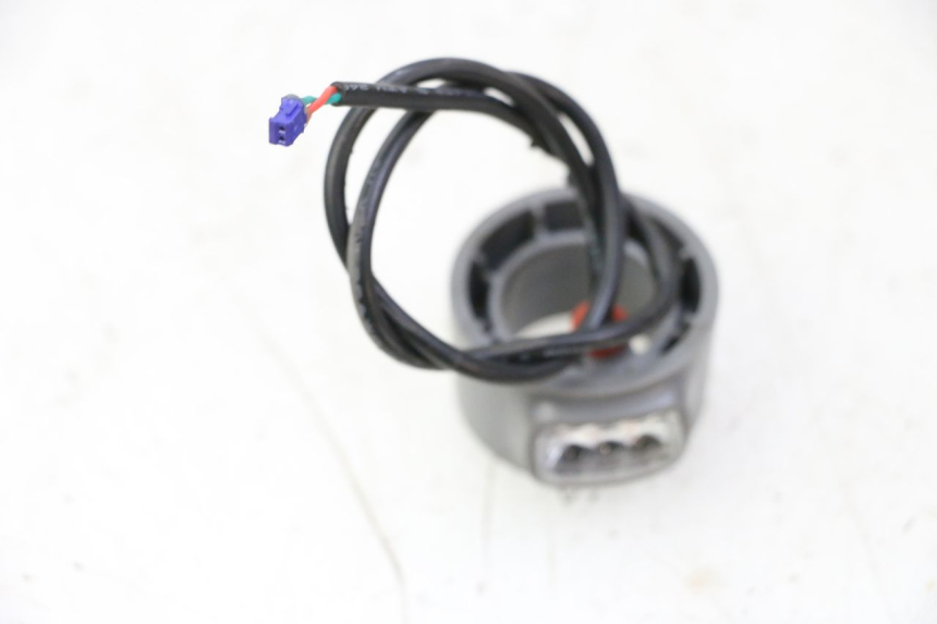 photo de FRECCIA ANTERIORE SINISTRA SEGWAY NINEBOT F65I 1 - Zoom sullo stato d'uso