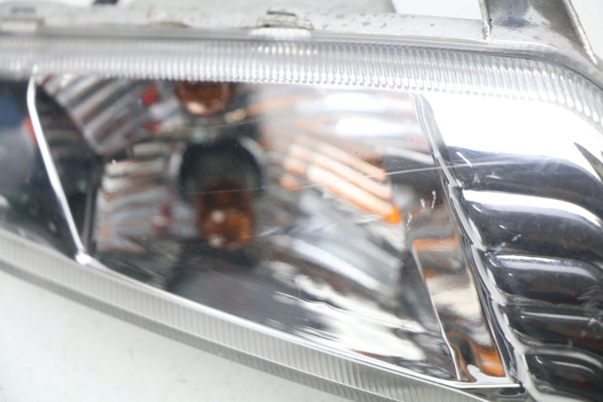 photo de FANALE ANTERIORE SINISTRO SYM FIDDLE 2 50 (2008 - 2013) - Zoom sullo stato d'uso