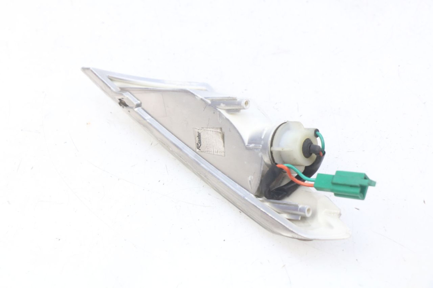 photo de CLIGNOTANTE ANTERIORE SINISTRA PEUGEOT GEOPOLIS 400 (2007 - 2013) - Dettaglio del componente