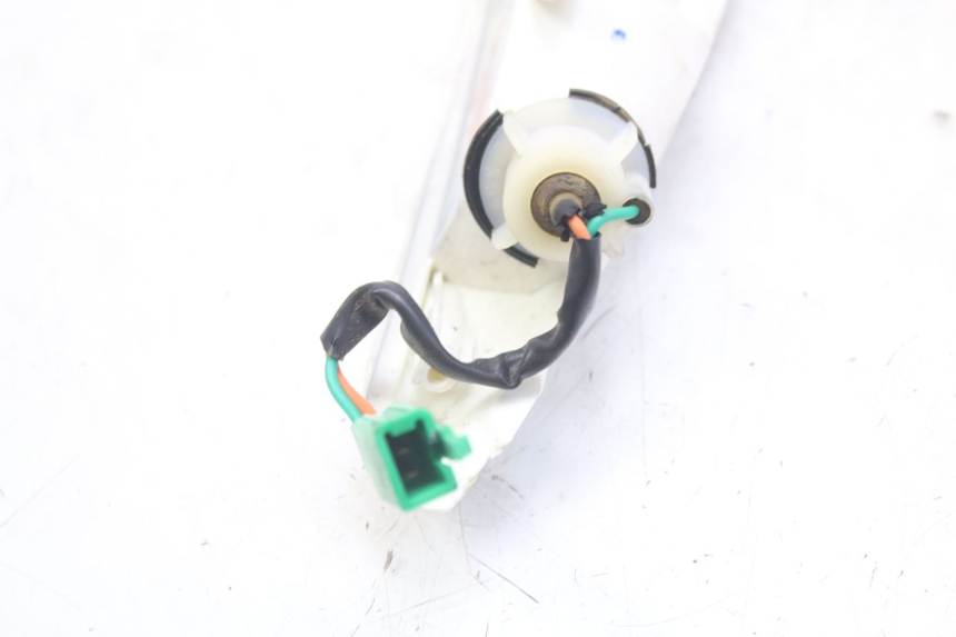 photo de FRECCE SINISTRO ANTERIORE PEUGEOT GEOPOLIS RS 125 (2007 - 2009) - Dettaglio del componente