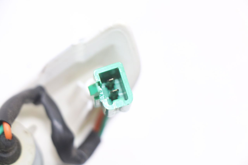 photo de FRECCE SINISTRO ANTERIORE PEUGEOT GEOPOLIS RS 125 (2007 - 2009) - Dettagli dei punti di fissaggio