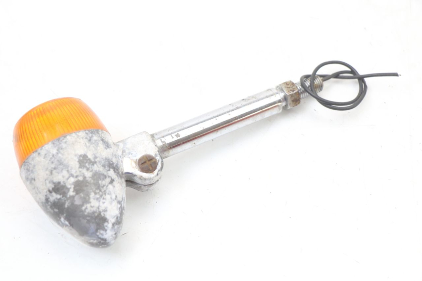 photo de FRECCE SINISTRO ANTERIORE SUZUKI GN 125 (1997 - 2000) - Primo piano tecnico