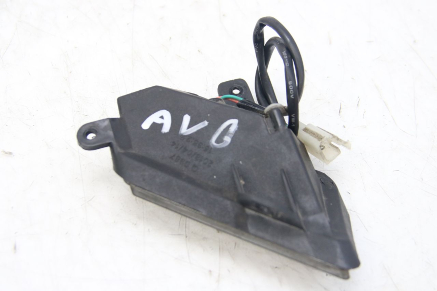 photo de CLIGNOTANTE ANTERIORE SINISTRA NECO GPX 4T 50 (2018 - 2022) - Zoom sullo stato d'uso