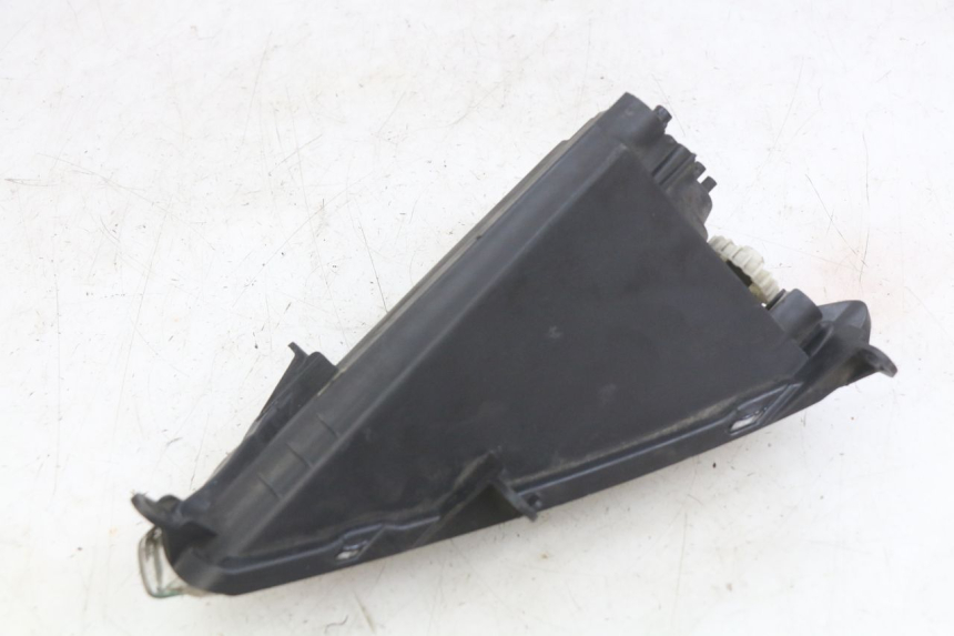 photo de CLIGNOTANTE ANTERIORE SINISTRA SYM GTS EFI 125 (2012 - 2016) - Altra angolazione