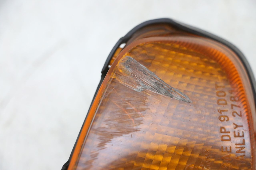 photo de FRECCE SINISTRO ANTERIORE HONDA CBR F 1000 (1993 - 1996) - Zoom sullo stato d'uso