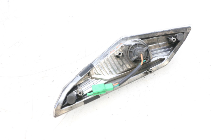 photo de CLIGNOTANTE ANTERIORE SINISTRA SYM JET 14 4T 50 (2018 - 2022) - Altra angolazione