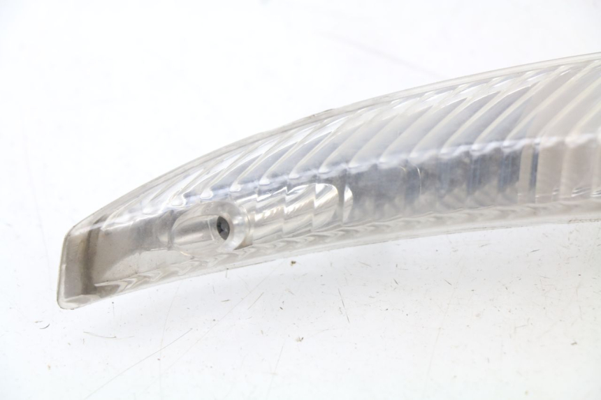 photo de FANALE ANTERIORE SINISTRO PEUGEOT JET FORCE CARBU 50 (2003 - 2016) - Primo piano tecnico