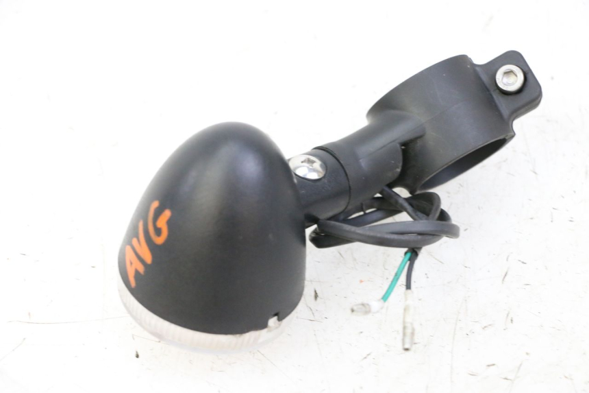 photo de FRECCE SINISTRO ANTERIORE KEEWAY K-LIGHT KLIGHT 125 (2018 - 2025) - Primo piano tecnico