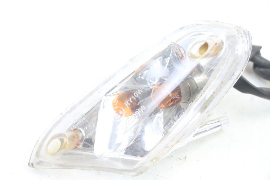 photo de CLIGNOTANTE ANTERIORE SINISTRA KYMCO AGILITY 4T 50 (2018 - 2022) - Dettaglio del componente