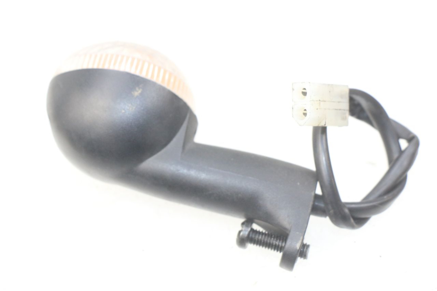 photo de CLIGNOTANTE ANTERIORE SINISTRA PEUGEOT LUDIX 50 (2008 - 2017) - Zoom sullo stato d'uso