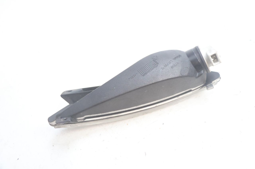photo de FRECCE SINISTRO ANTERIORE PIAGGIO MP3 125 (2006 - 2014) - Dettagli dei punti di fissaggio
